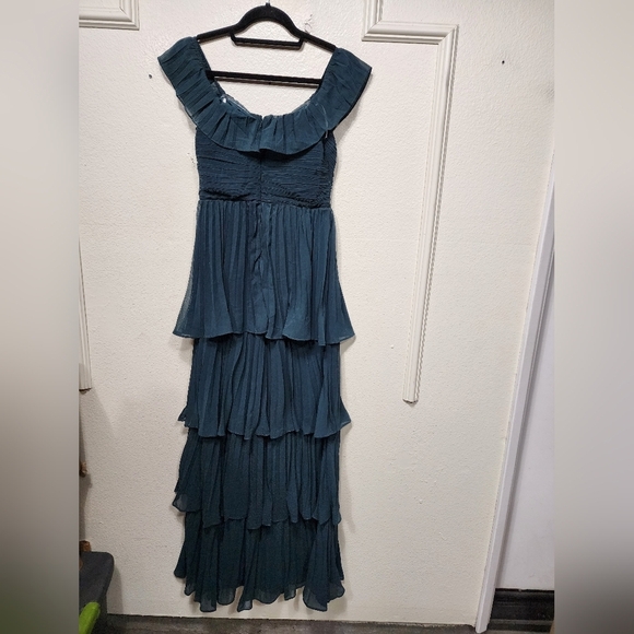 Lulus Always Remarkable Emerald Pleated Off-the-Shoulder Maxi Dress Wedding - Picture 8 of 8